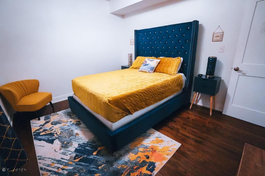 The Blue Golden Luxury Modern 3- Bedroom Apartment In Chicago Exterior foto