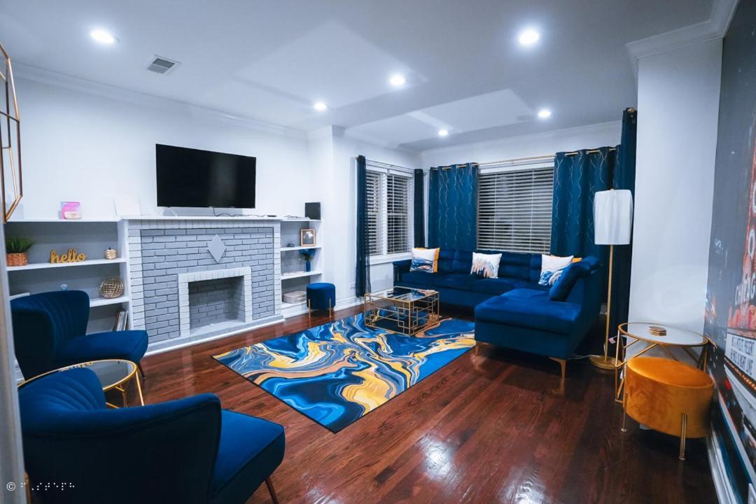 The Blue Golden Luxury Modern 3- Bedroom Apartment In Chicago Exterior foto